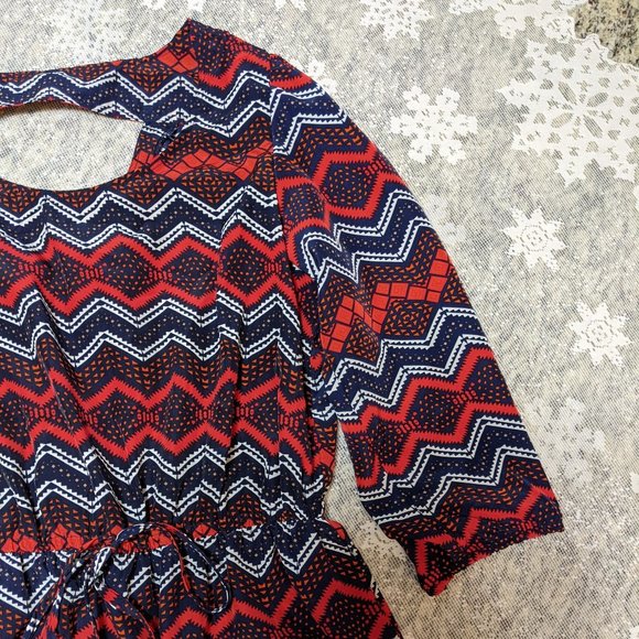 BeBop Geometric Design Dress with Sexy Back Cut-Out & 3/4 Sleeves size L - Picture 7 of 16